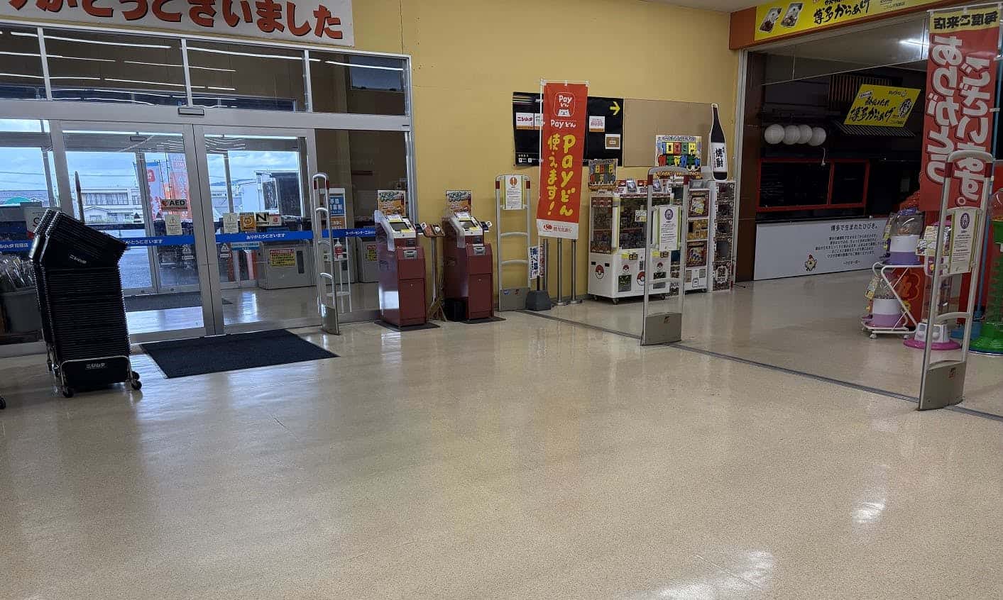 食物販や物販に最適な食鮮館入口にあるレンタルスペース