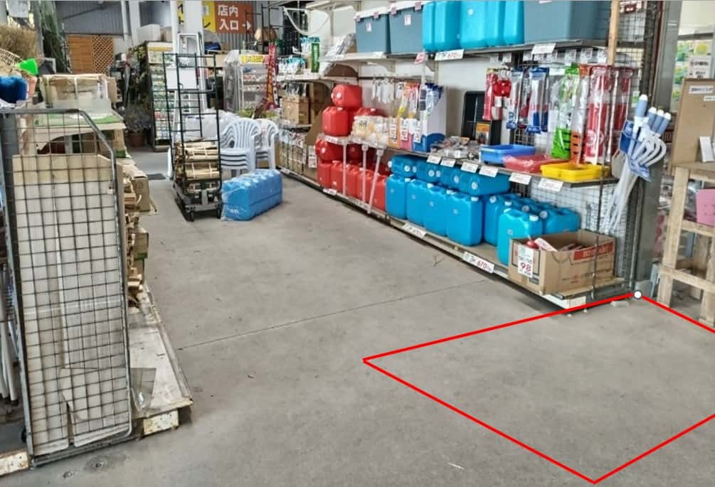 【ホームマートニシムタ大根占店】販促プロモーションや最適な軒下スペース